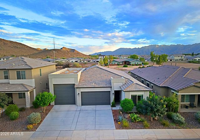 4941 W LA PUENTA Avenue, Laveen, AZ 85339