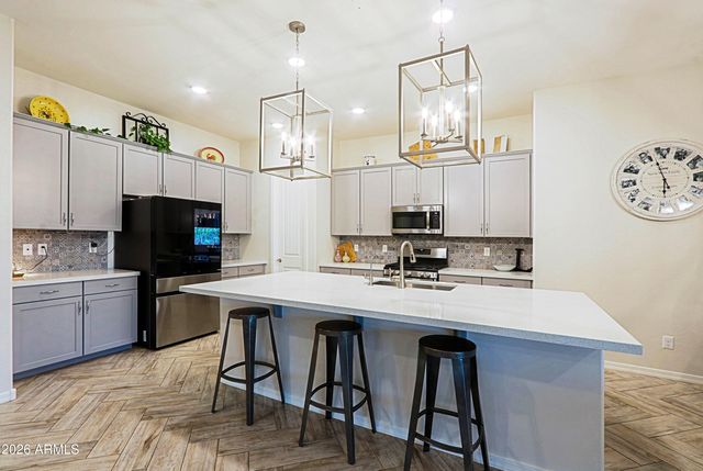 4941 W LA PUENTA Avenue, Laveen, AZ 85339