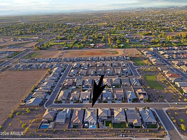 4941 W LA PUENTA Avenue, Laveen, AZ 85339