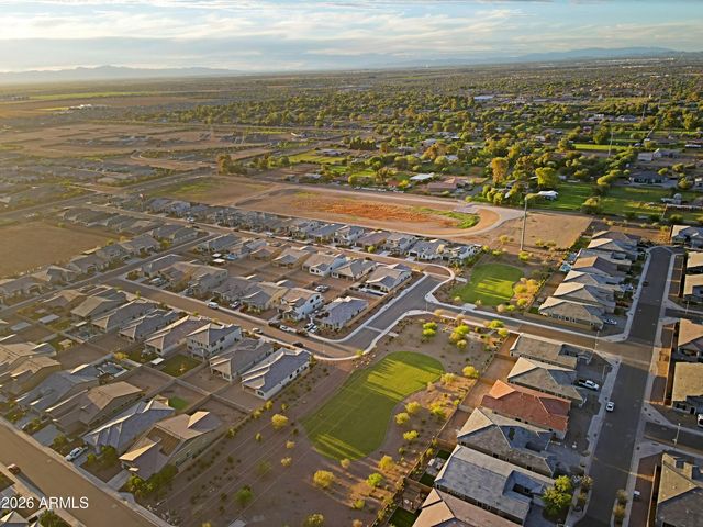 4941 W LA PUENTA Avenue, Laveen, AZ 85339