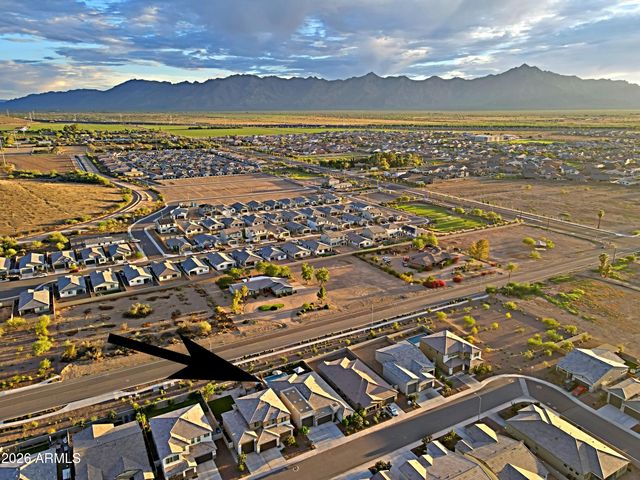4941 W LA PUENTA Avenue, Laveen, AZ 85339