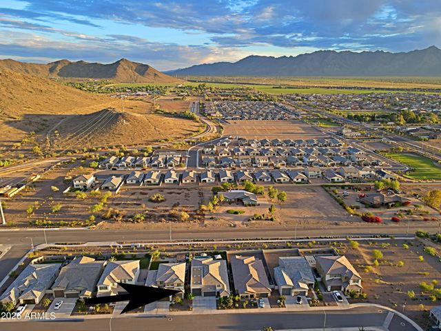 4941 W LA PUENTA Avenue, Laveen, AZ 85339