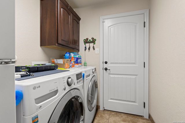 15416 Albrecht, Selma, TX 78154