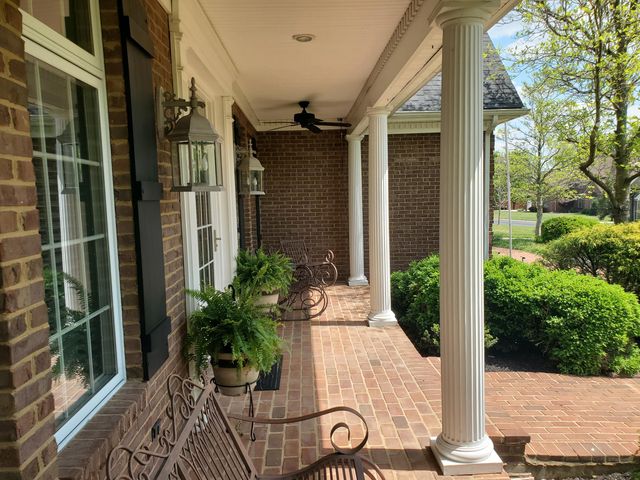 115 Bold Bidder Drive, Georgetown, KY 40324