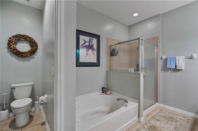 9670 Gladiolus Preserve CIR, Fort Myers, FL 33908