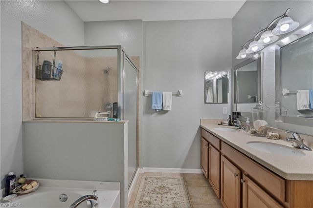 9670 Gladiolus Preserve CIR, Fort Myers, FL 33908