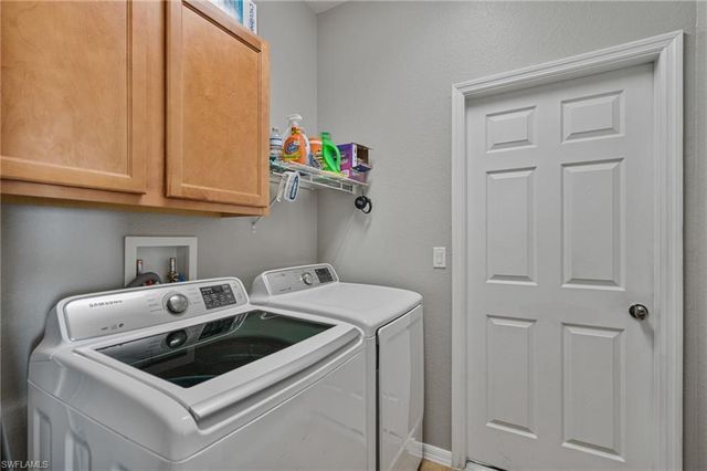 9670 Gladiolus Preserve CIR, Fort Myers, FL 33908