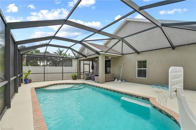 9670 Gladiolus Preserve CIR, Fort Myers, FL 33908