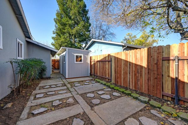 2329 Sabine Way, Rancho Cordova, CA 95670