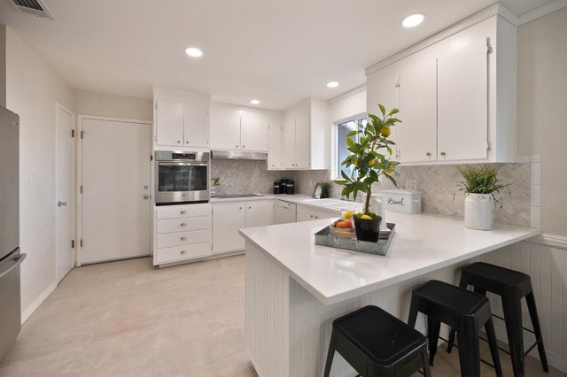 2329 Sabine Way, Rancho Cordova, CA 95670