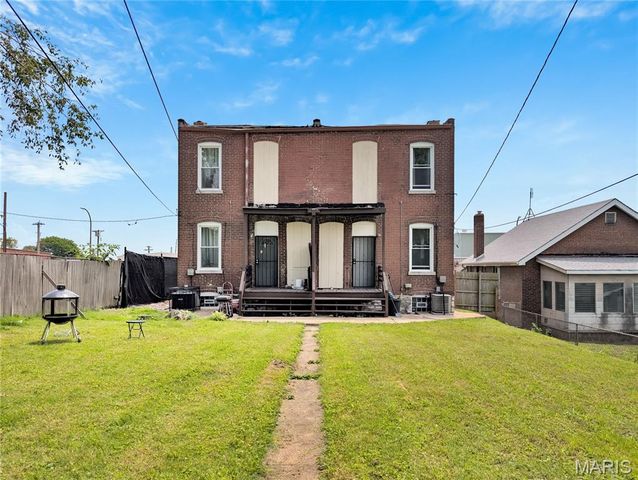5911-5913 S Broadway, St Louis, MO 63111