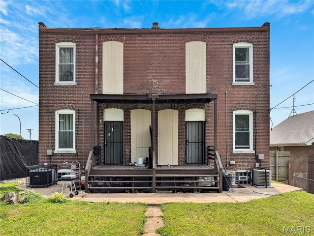 5911-5913 S Broadway, St Louis, MO 63111