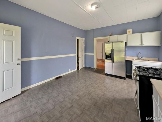 5911-5913 S Broadway, St Louis, MO 63111