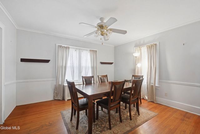 1327 Baker Avenue, Schenectady, NY 12309