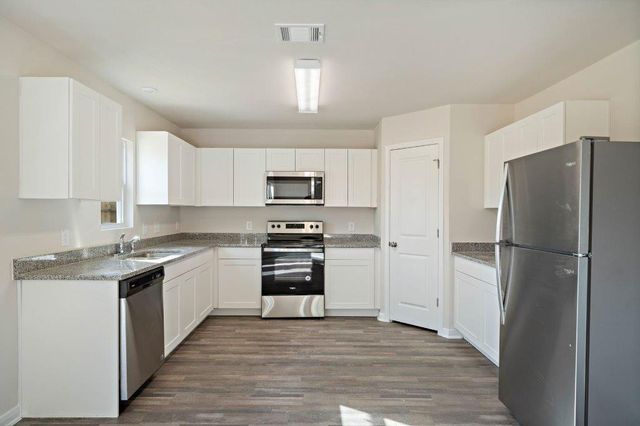 228 Wild Oak, Livingston, TX 77351