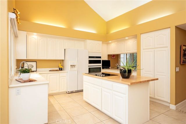 1804 Prince Albert Drive, Riverside, CA 92507