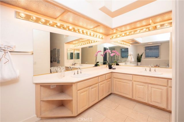 1804 Prince Albert Drive, Riverside, CA 92507