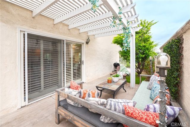 1804 Prince Albert Drive, Riverside, CA 92507