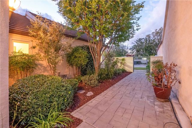 1804 Prince Albert Drive, Riverside, CA 92507