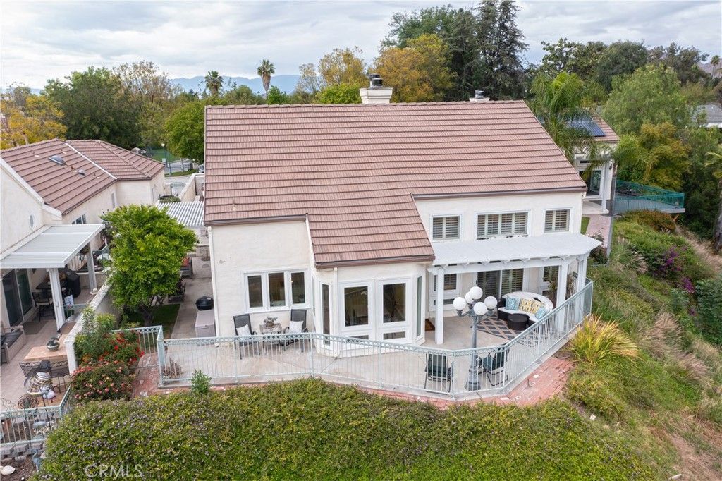 Image 7 of property listing at 1804 Prince Albert Drive, Riverside, CA 92507