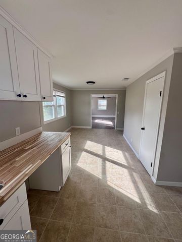 15 Dogwood Road, Hazlehurst, GA 31539