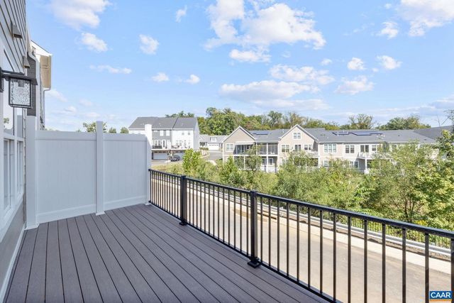 5010 LINDLEY PL, Charlottesville, VA 22901