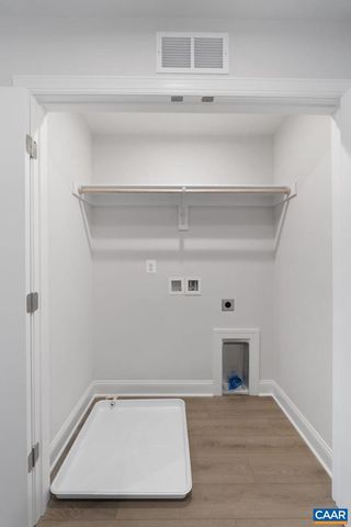 5010 LINDLEY PL, Charlottesville, VA 22901