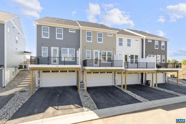 5010 LINDLEY PL, Charlottesville, VA 22901