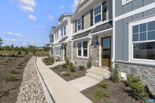 5010 LINDLEY PL, Charlottesville, VA 22901