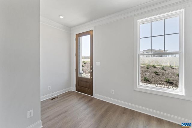 5010 LINDLEY PL, Charlottesville, VA 22901