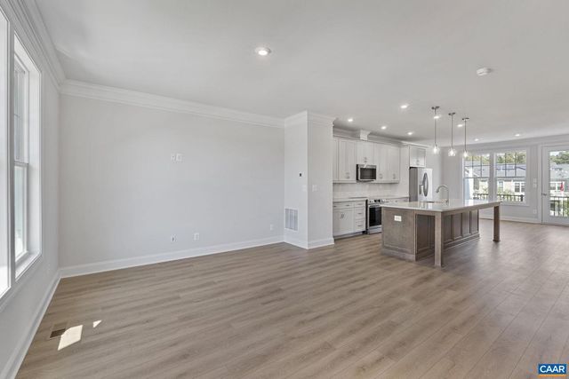 5010 LINDLEY PL, Charlottesville, VA 22901