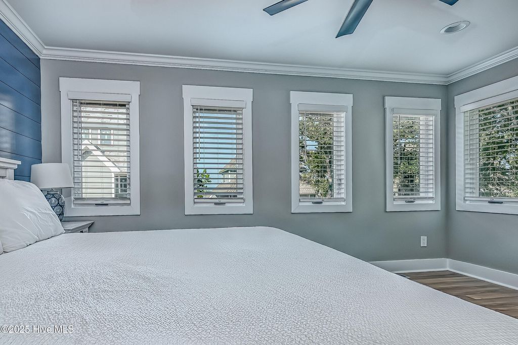 Image 24 of property listing at 121 N Bald Head Wynd Unit 19, Southport, NC 28461