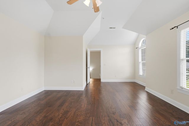 161 Redcliffe Drive NW, Huntsville, AL 35806