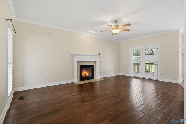 161 Redcliffe Drive NW, Huntsville, AL 35806
