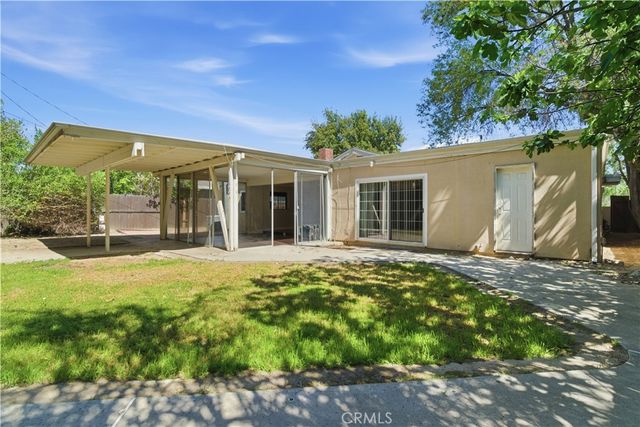 8757 Lurline Avenue, Winnetka, CA 91306