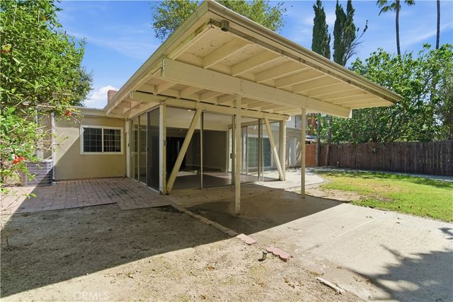8757 Lurline Avenue, Winnetka, CA 91306