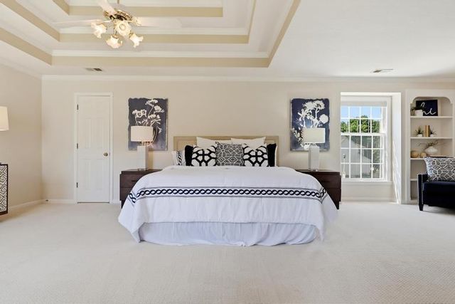 12316 Wedd Street, Overland Park, KS 66213