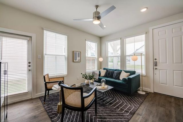 801 Bluestem Way 102S, Cedar Hill, TX 75104