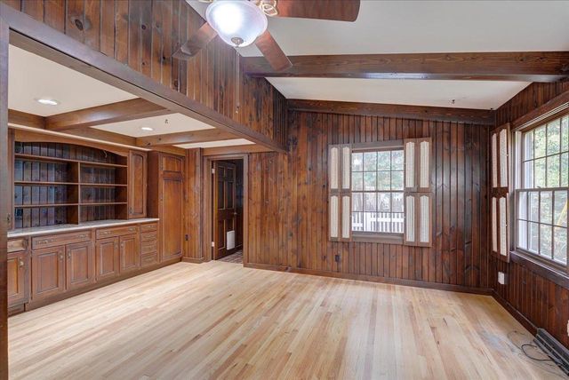 4206 Manitou Way, Madison, WI 53711