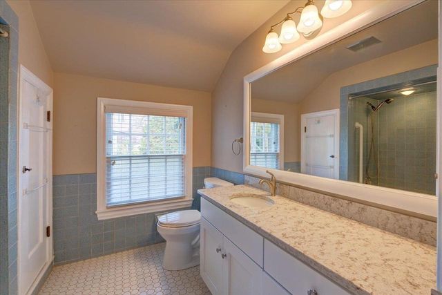 4206 Manitou Way, Madison, WI 53711