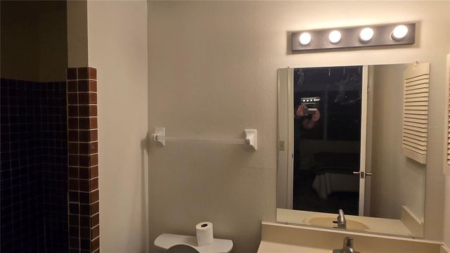 5026 WATER OAK DRIVE 108, Bradenton, FL 34207