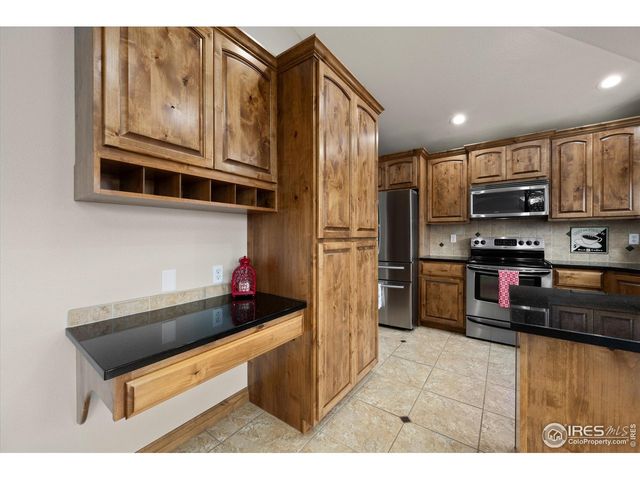 2086 Cape Hatteras Dr, Windsor, CO 80550