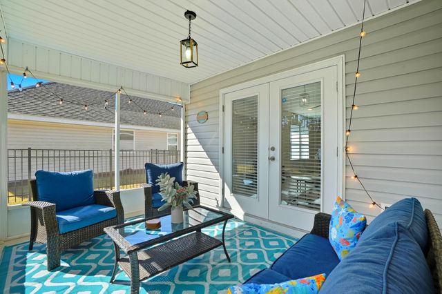 473 Earl Godwin Road, Freeport, FL 32439