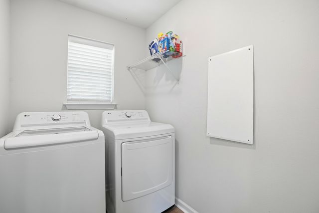 473 Earl Godwin Road, Freeport, FL 32439