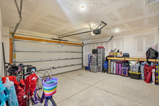 473 Earl Godwin Road, Freeport, FL 32439