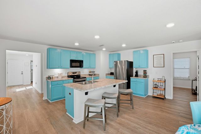 473 Earl Godwin Road, Freeport, FL 32439