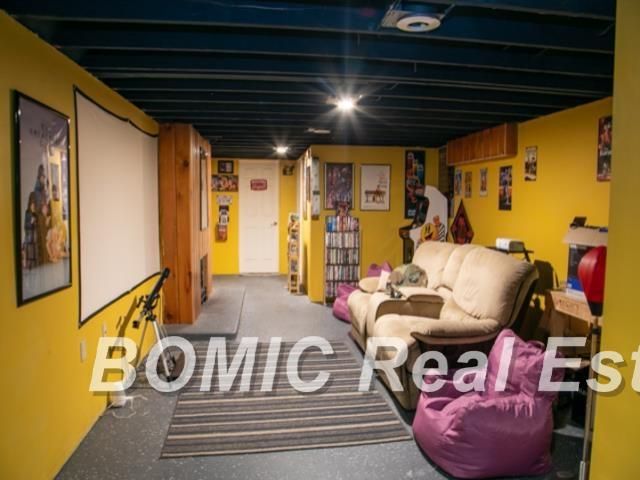 711 W Gilford Road, Caro, MI 48723