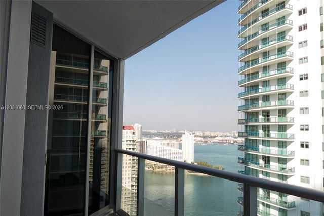 1300 Brickell Bay Dr 3506, Miami, FL 33131