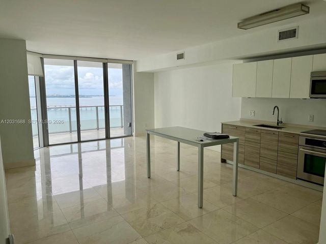 1300 Brickell Bay Dr 3506, Miami, FL 33131