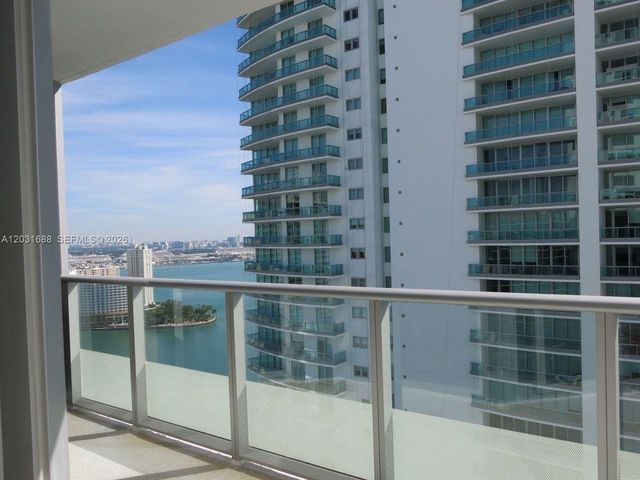 1300 Brickell Bay Dr 3506, Miami, FL 33131